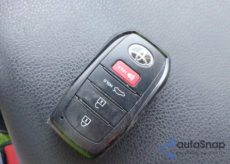 2025 Toyota Camry Le from USA, damaged, VIN 4T1DAACK6SU523340